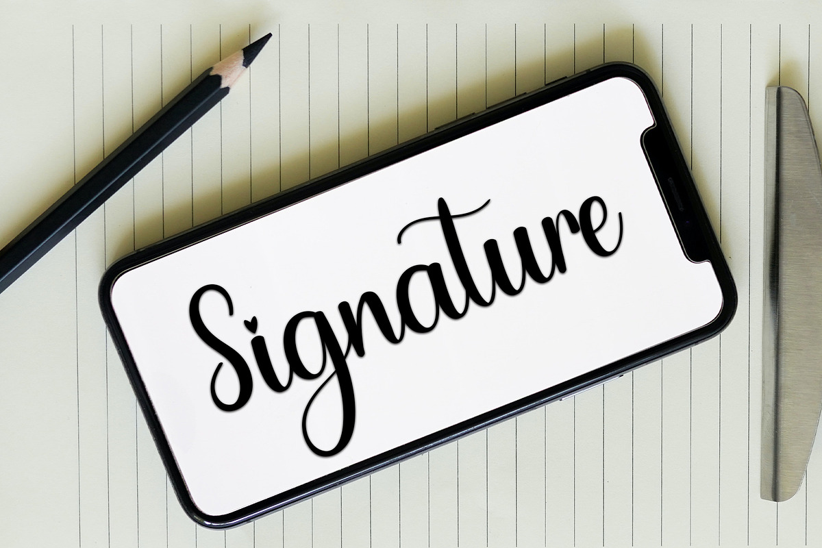 Absolute, a Handwritten Font by InermediaSTUDIO (Photo 5 of 8)