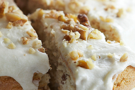 Walnut cake slice