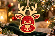 Reindeer Christmas Ornament SVG, an Object Graphic by DreamCafeArt (Thumbnail 2 of 3)