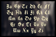 The New Gothic, a Blackletter Font by Jeremiah Richthofen (Thumbnail 5 of 7)