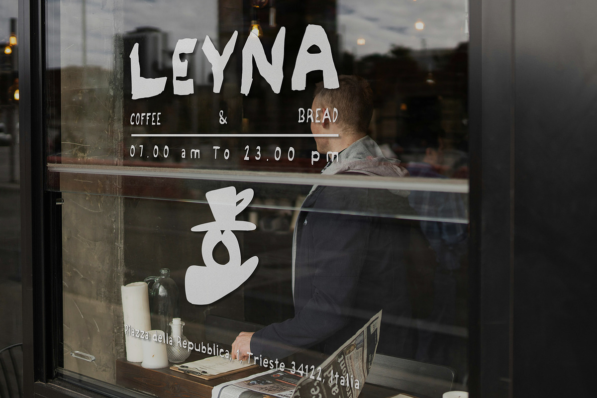Leyna Handwritten, a Handwritten Font by AROKA (Photo 4 of 8)
