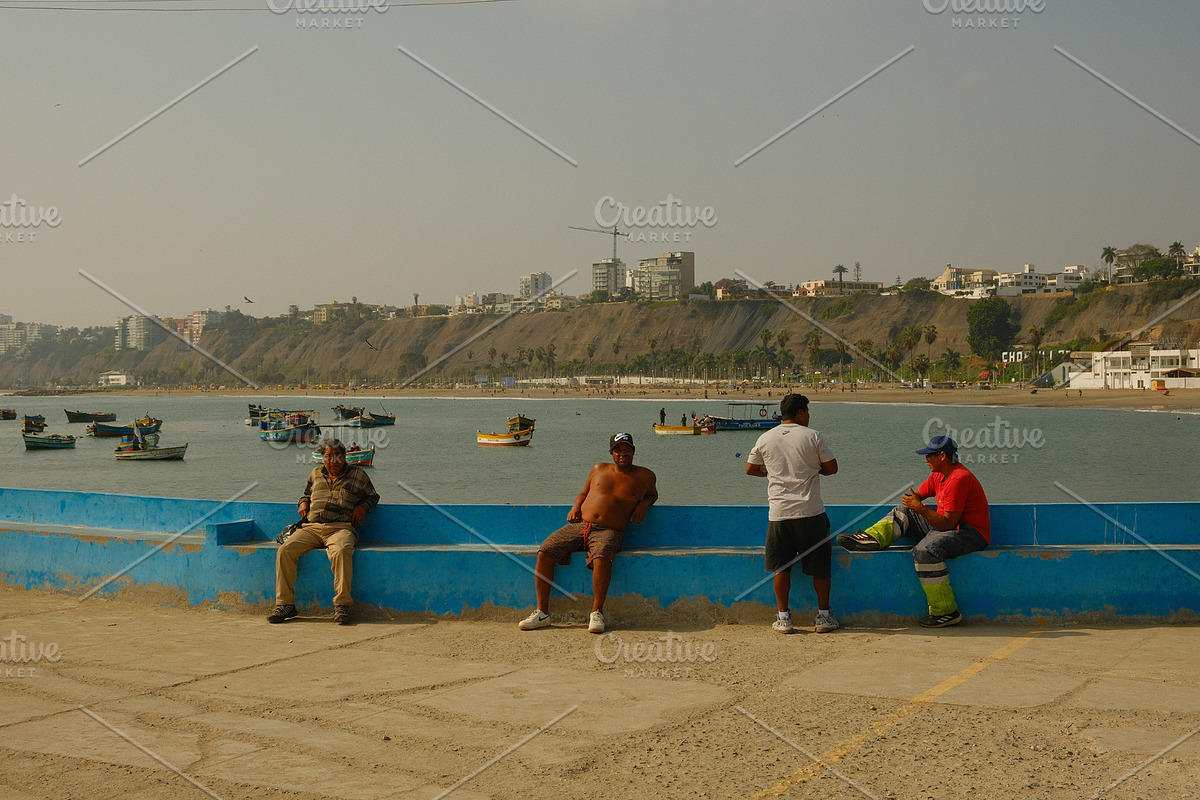 Lima, Peru – Vibrant Editorial Pack, a Photo by This For There (Photo 9 of 14)