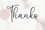 Romantic Signature | Script Font, a Handwritten Font by Scratchones (Thumbnail 9 of 9)