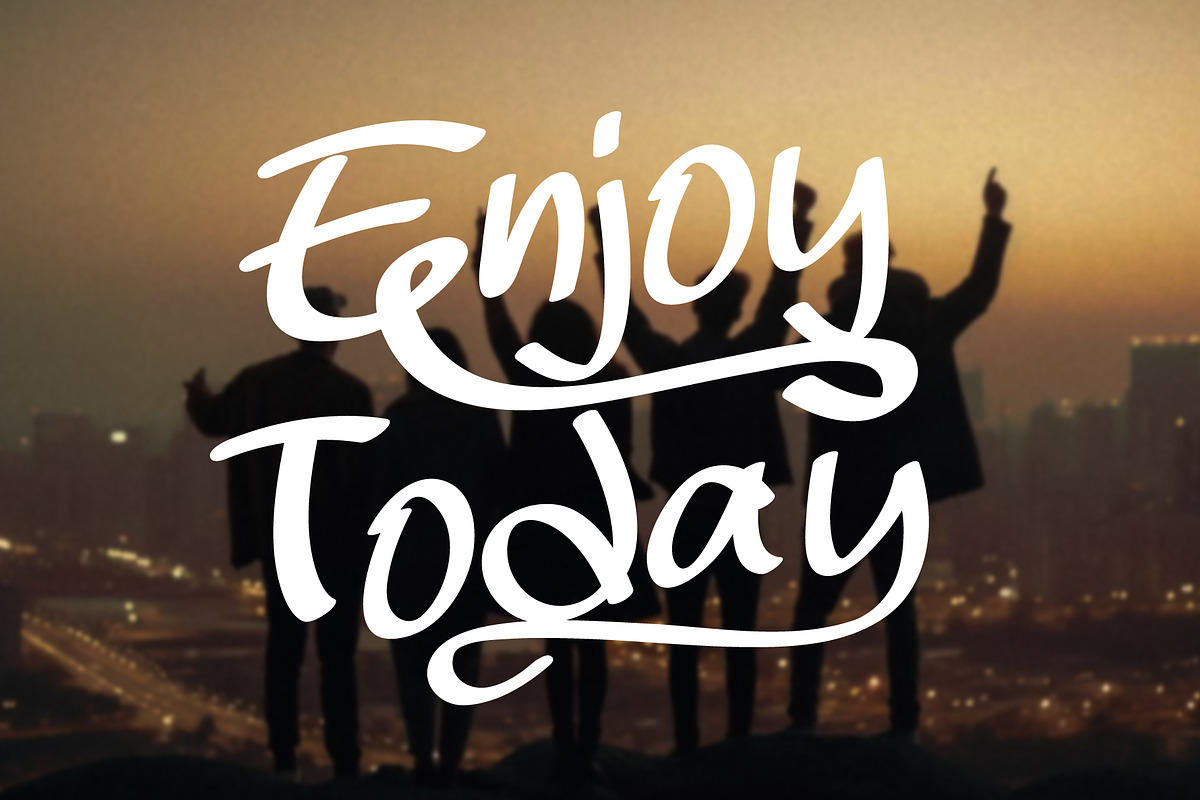 Monkey Funny font, a Handwritten Font by KengGraphic (Photo 2 of 10)
