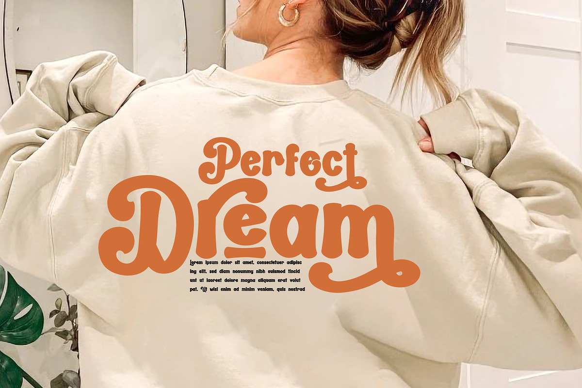 Groovy Vintage, a Sans Serif Font by Mini_World (Photo 5 of 8)