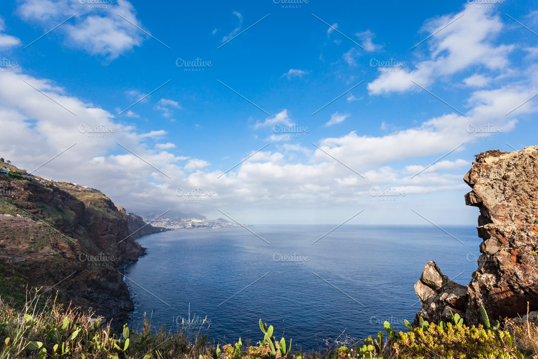 Madeira seascape, a Photo by saiko3p