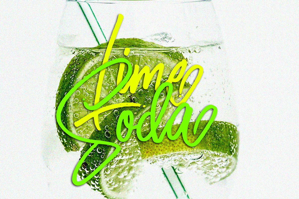 Silver Made Font, a Script Font by Eltypesstudio (Photo 3 of 10)