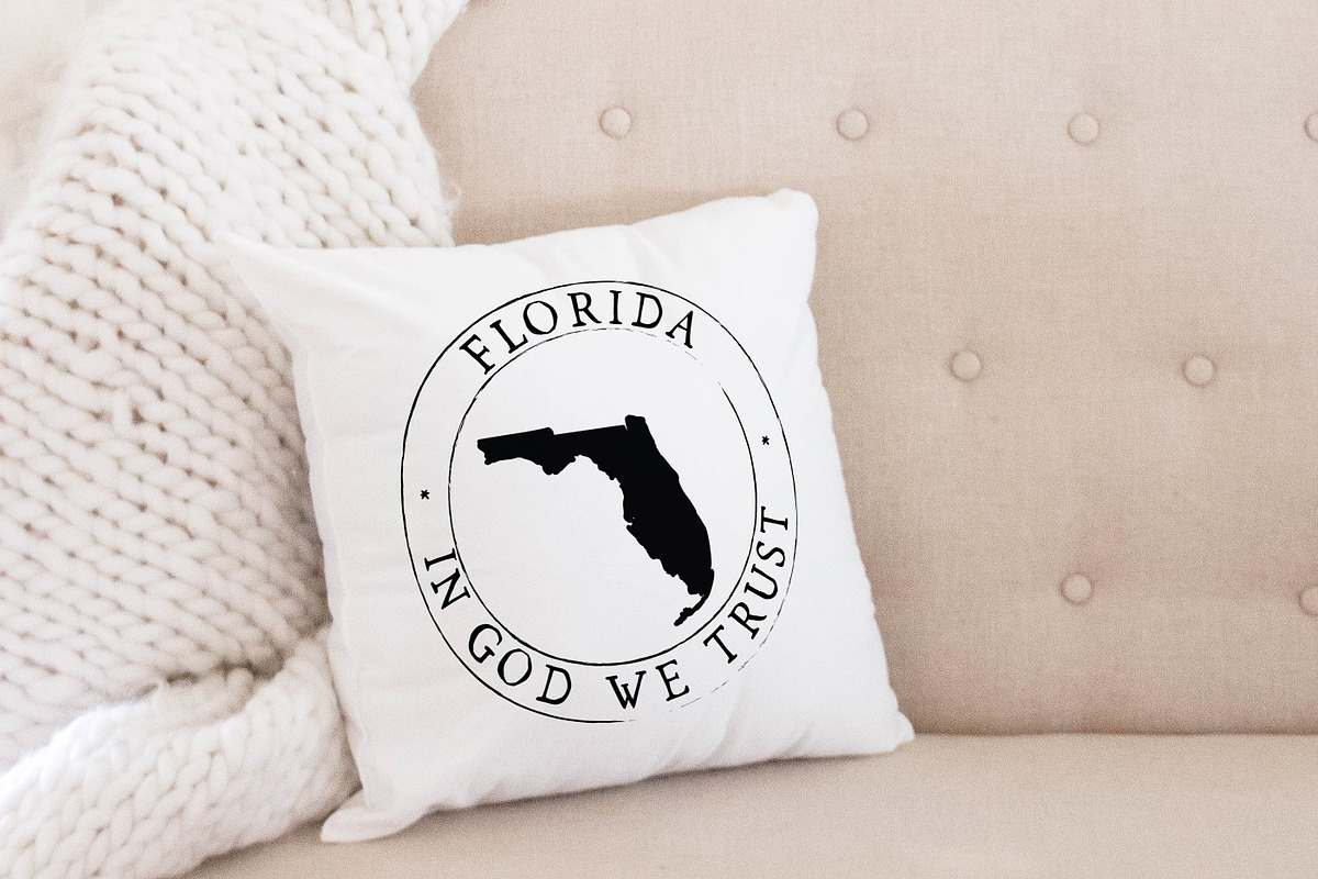 50 US State Round Emblems Clipart, a Graphic by DailyMiracleDigitals,LLC (Photo 6 of 6)