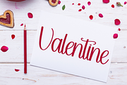 Photography | Script Font, a Handwritten Font by Scratchones (Thumbnail 3 of 8)