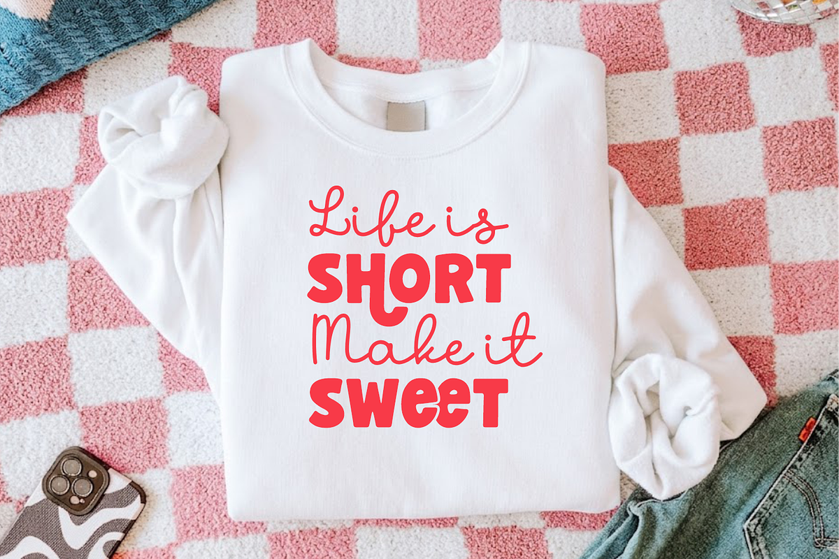 Shortcake Strawberry - Font Duo, a Handwritten Font by Keithzo (Photo 2 of 12)