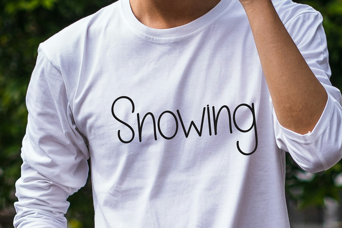 Summer Stories, a Sans Serif Font by InermediaSTUDIO (Photo 8 of 8)