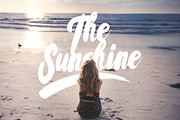 Rissa Typeface, a Script Font by Maulana Creative (Thumbnail 2 of 8)