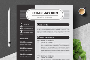 Black & White Resume Template