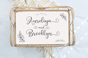 Layla layli, a Script Font by Sulthan Studio (Thumbnail 4 of 9)