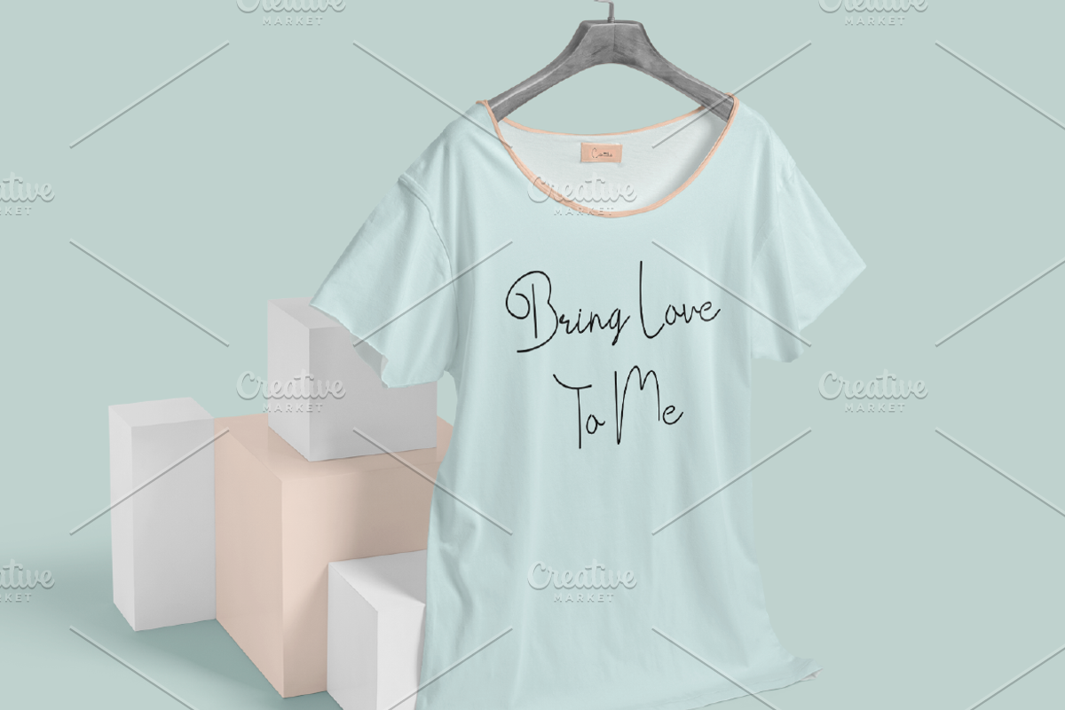 Cantika Signature Script Font, a Script Font by Artiveko (Photo 6 of 10)