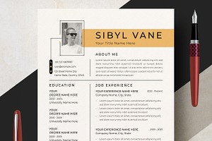 Creative Entrepreneur Resume Set