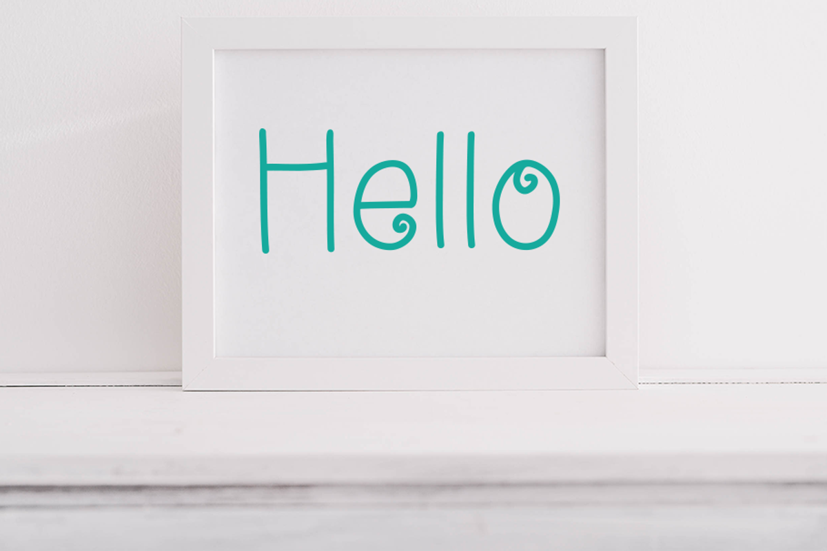 Bubbles, a Serif Font by Carrtoonz (Photo 4 of 4)