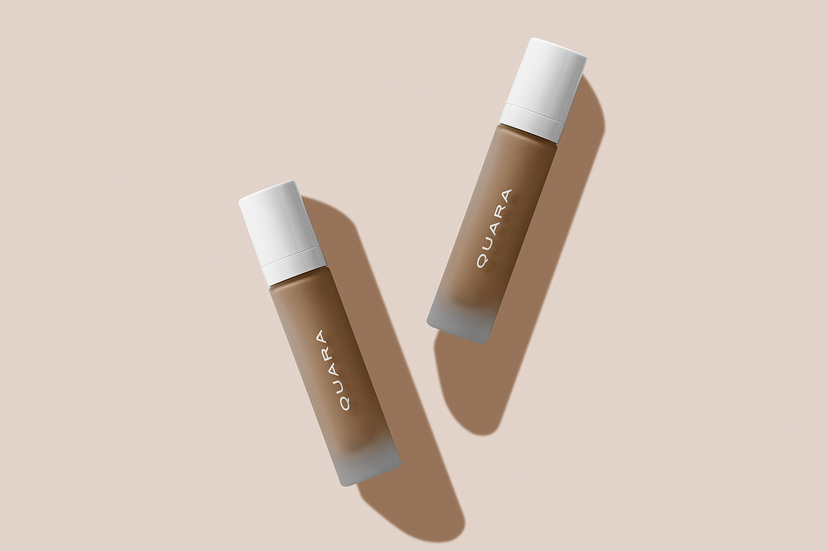 Logo Mockup Foundations, a Pens & Pencil Mockup by Asylab (Photo 3 of 8)