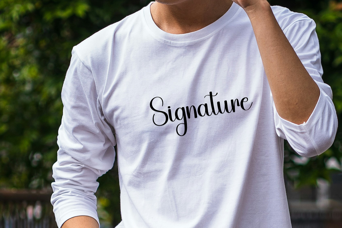 Dancing Handwriting, a Handwritten Font by InermediaSTUDIO (Photo 2 of 8)