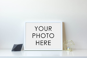 White Frame With Gem & Candle Cage