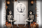 Halloween pumpkins and skeletons, an Illustration by Alena Sid (Thumbnail 5 of 12)