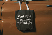 History Regale Retro Serif Font, a Serif Font by Letterena Studios (Thumbnail 9 of 15)