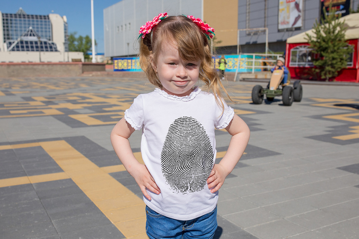 100 Kid's T-Shirt Mock-Up 2018 #22, a Shirt Mockup by Freeman Studio (Photo 63 of 107)
