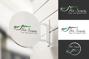 Hot Spaghetti Restaurant Food Logo