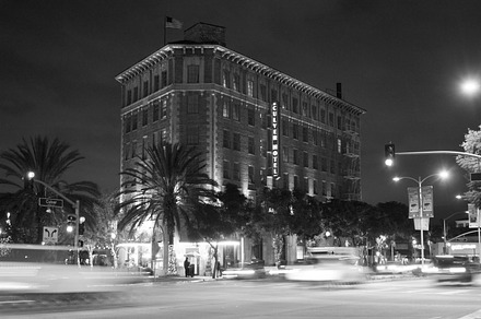 culver_hotel at night