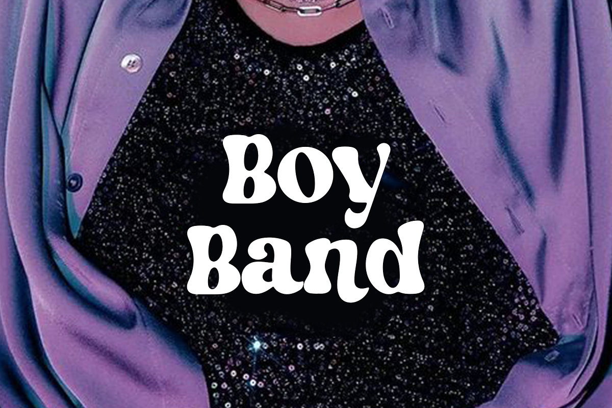 Boy Friend, a Script Font by InermediaSTUDIO (Photo 4 of 7)