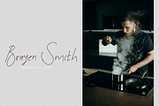Flower Unsafe Signature, a Handwritten Font by Cut Story (Thumbnail 6 of 8)