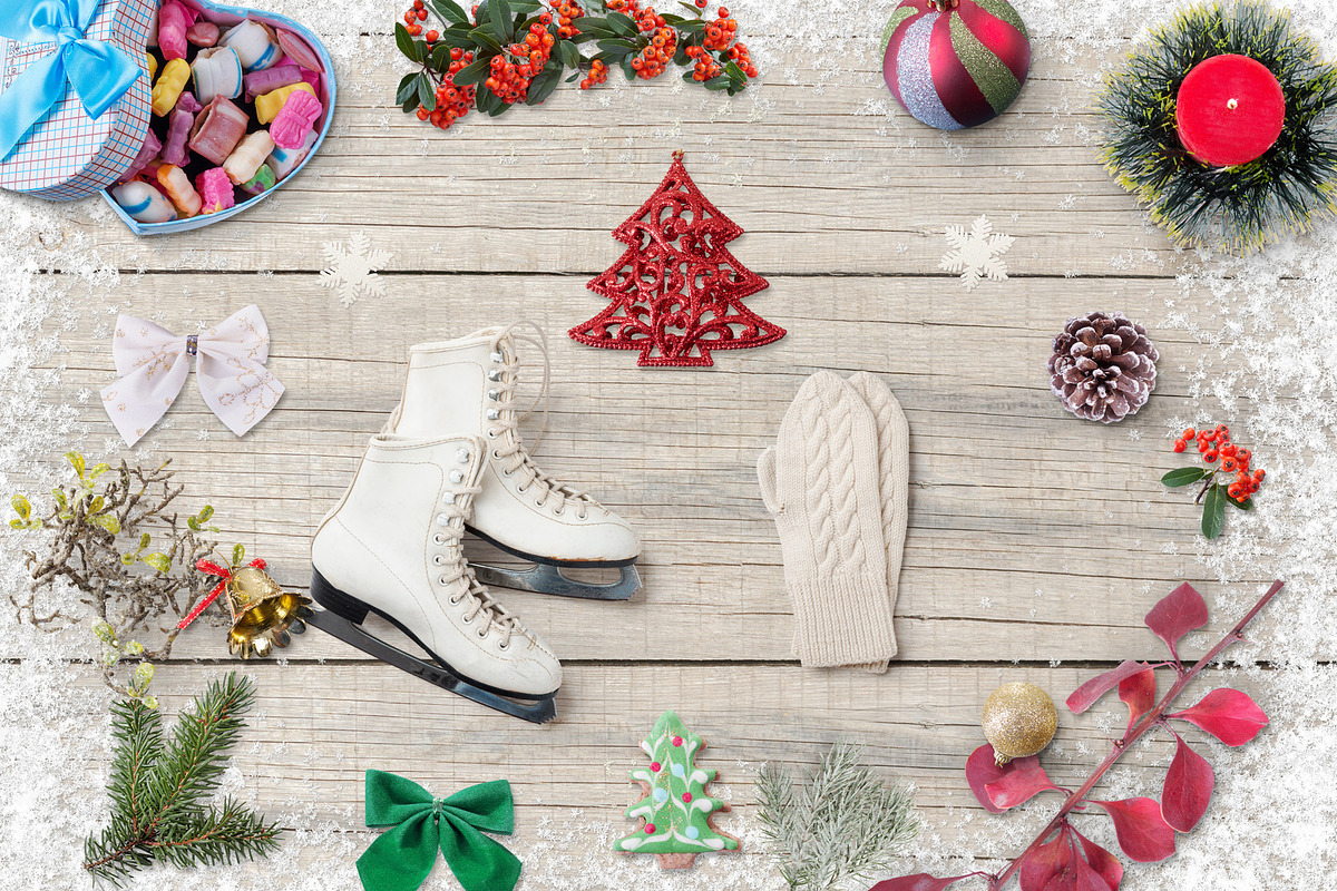 Christmas Scene Mock-up Creator, a Product Mockup by PSD Market (Photo 6 of 11)