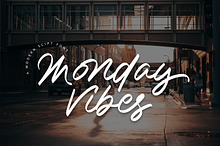 Monday Vibes - Modern Script Font