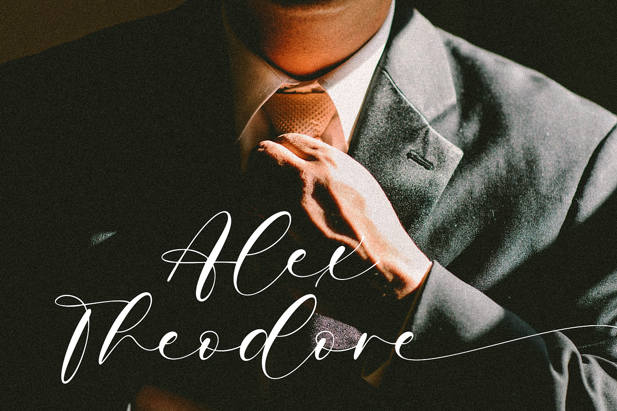 Mellanie Calligraphy Font, a Handwritten Font by Pen Culture (Photo 3 of 9)