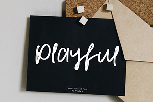 Playful Handlettered Font