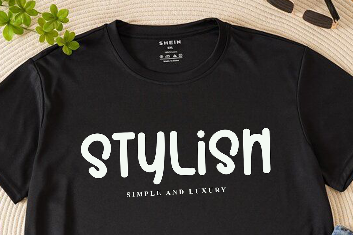 Stylish Winter, a Script Font by FreshTypeINK (Photo 2 of 8)