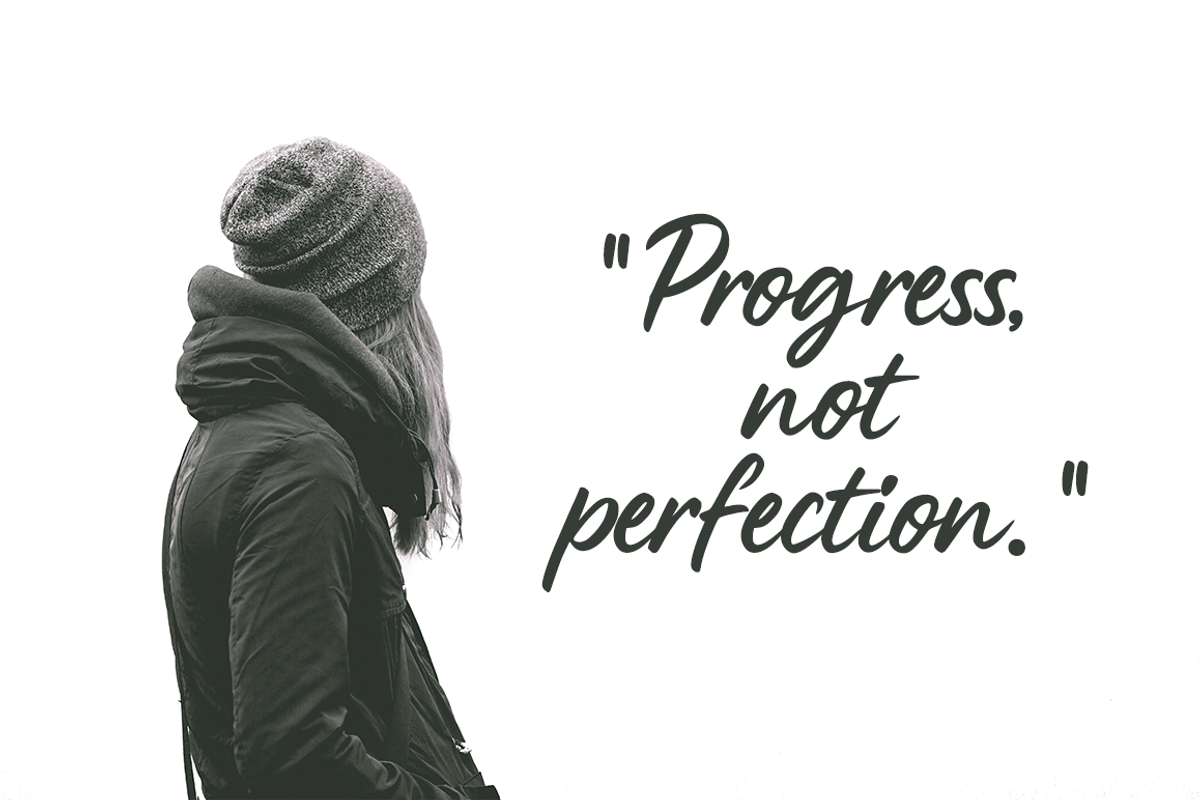 Galery Handwriting, a Handwritten Font by cocodesign (Photo 2 of 8)