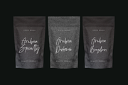 Figetress - Natural Signature, a Handwritten Font by tebaltipislab (Thumbnail 12 of 14)