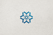 Minimalist Modern Flower Logo, a Branding & Logo Template by Luxury Logos (Thumbnail 4 of 4)
