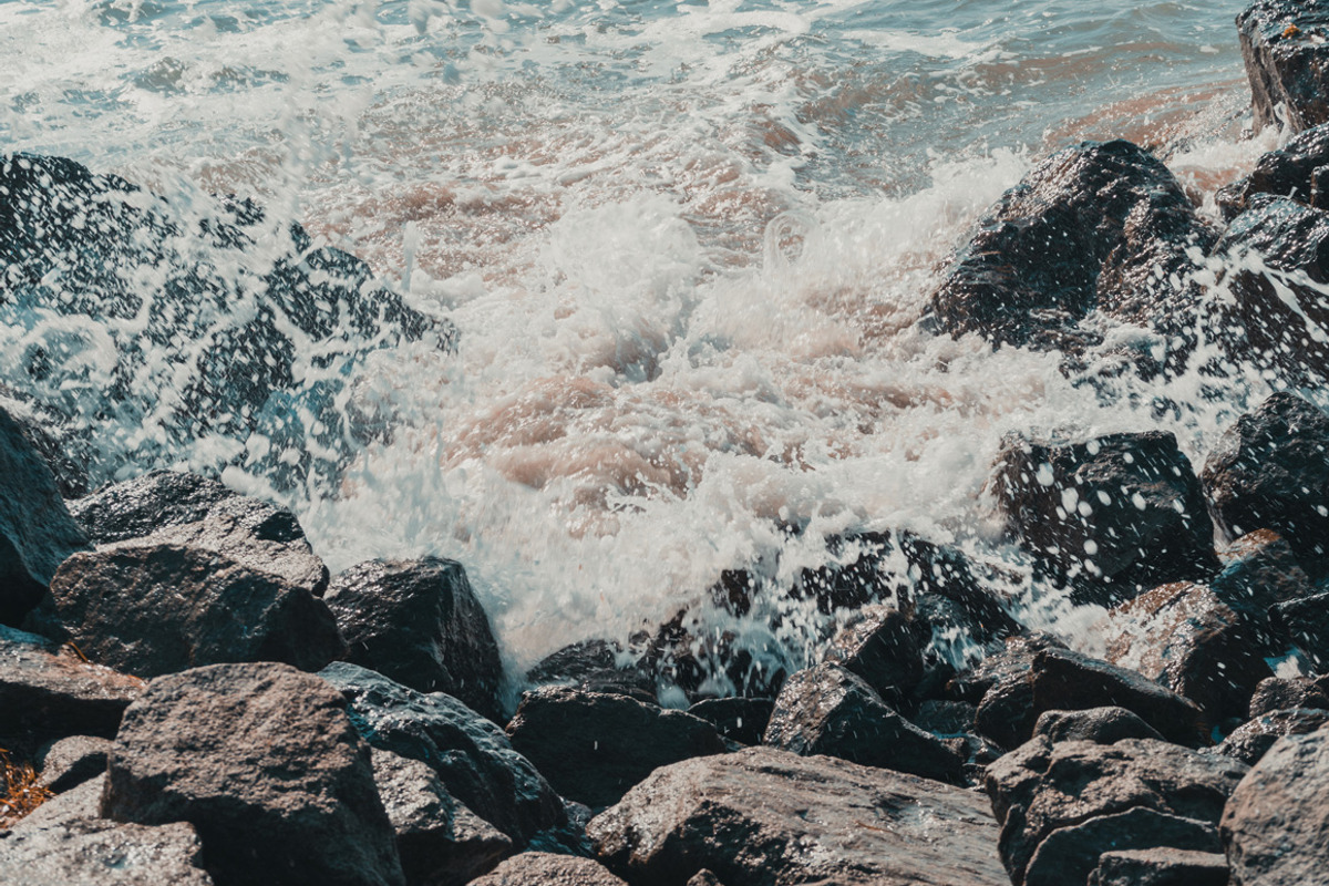 Splashing waves photo-pack, a Nature Photo by outlinez (Photo 10 of 11)