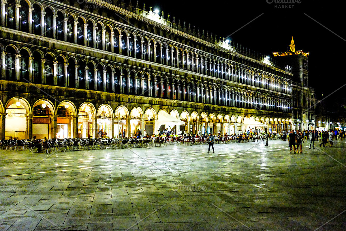 Venice, Italy Night Photography, an Architecture Photo by Deviant (Photo 4 of 9)