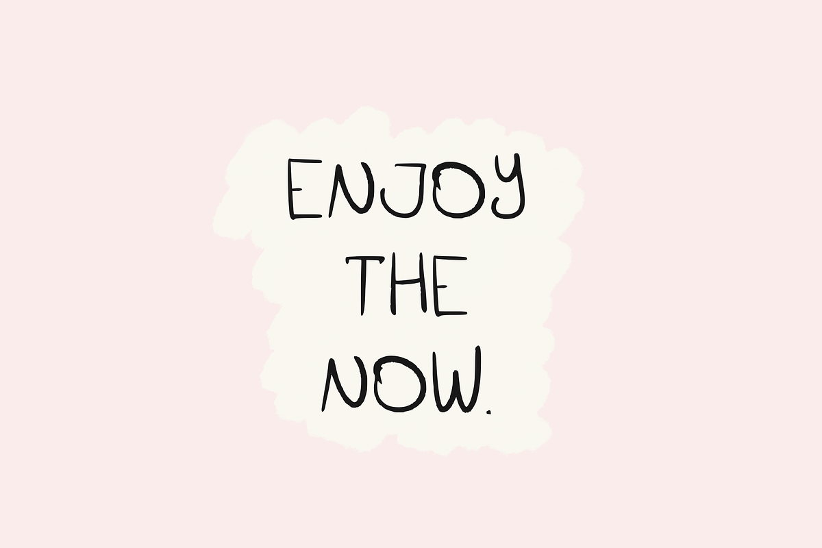 Allie cute font, a Handwritten Font by Allie_art (Photo 6 of 7)