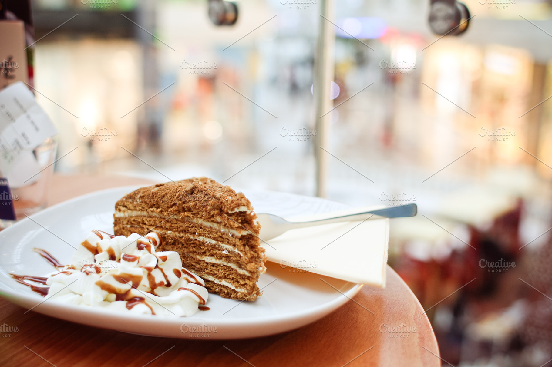 Yummy Honey Cake