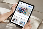 DoctorInn - Doctor Landing Page, a Landing Page Template by productype1 (Thumbnail 5 of 5)