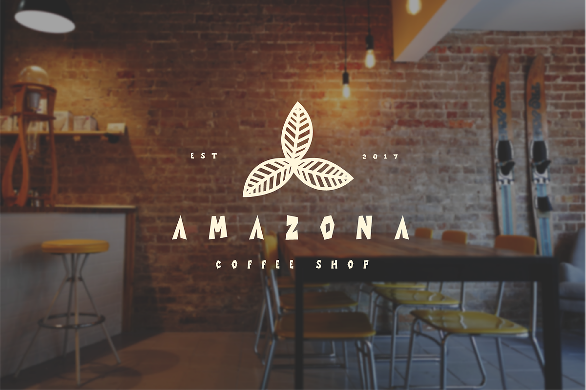 Amazona Font preview 3