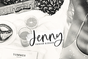 Moonline | Handwritten Script Font, a Script Font by KA Designs (Thumbnail 4 of 19)
