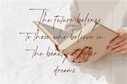 Manhattan Signature | Signature Font, a Script Font by Moove Studio (Thumbnail 5 of 12)