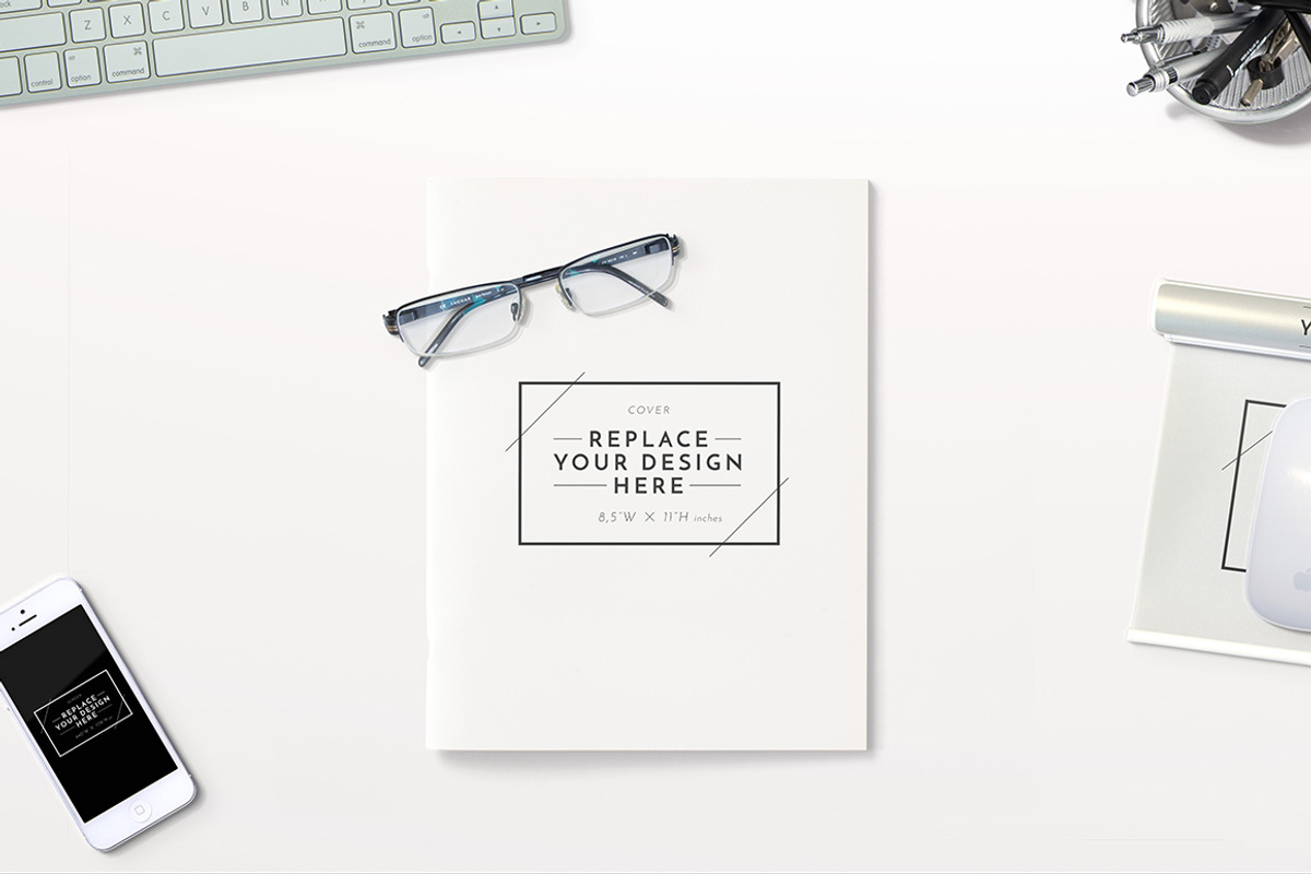 US Portrait Magazine /Catalog Mockup, a Print Template by ItemBridge (Photo 2 of 3)