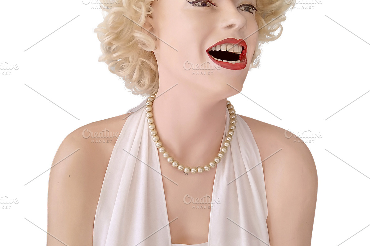 Marylin monroe scuplture isolated photo, a Person Photo by DanFLCreativo (Photo 1 of 2)