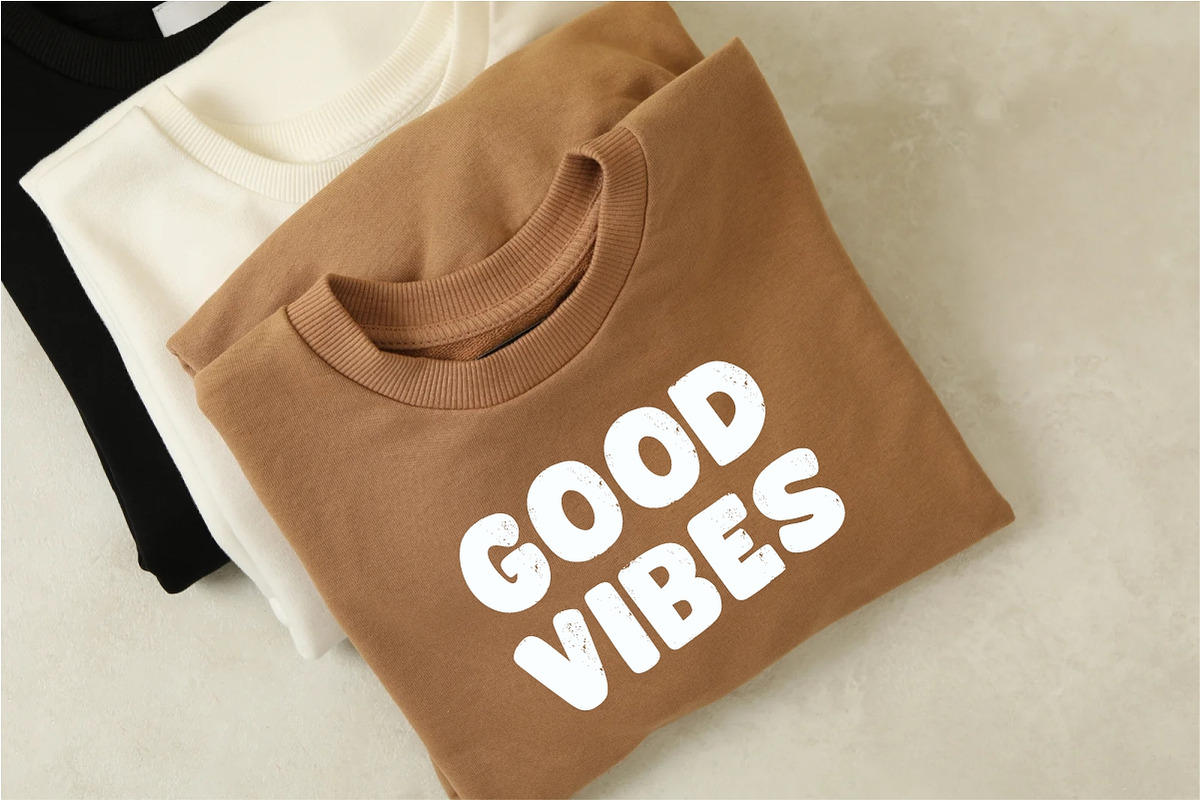 Happy Cheers, a Font by Limited.studio (Photo 3 of 6)